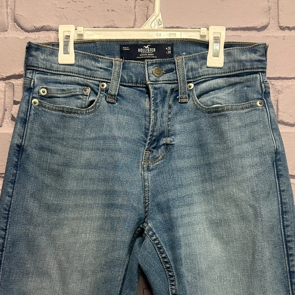 NEW Hollister Light Blue Slim Men's Jeans size 26/30